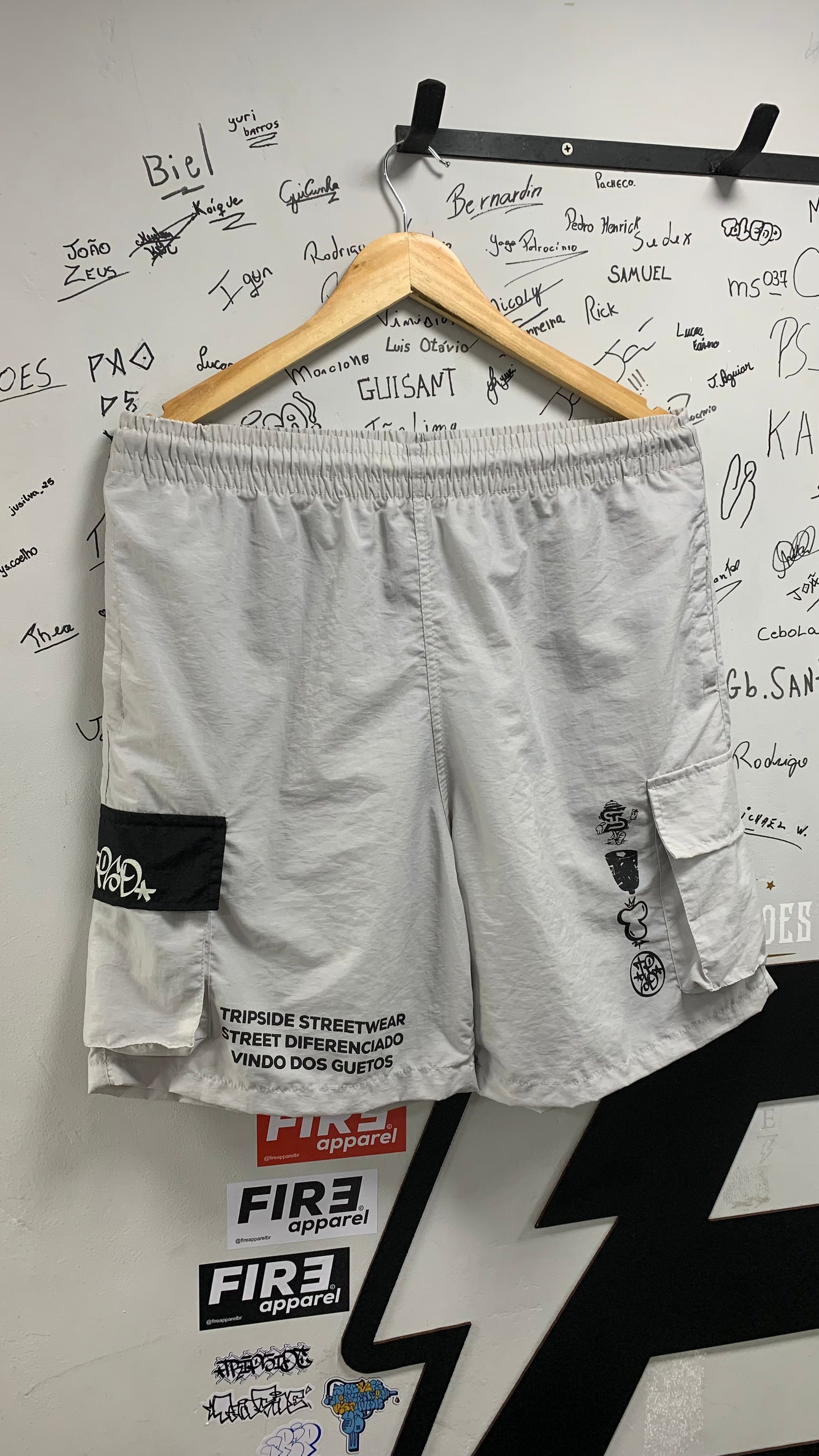 Bermuda Cargo TripSide