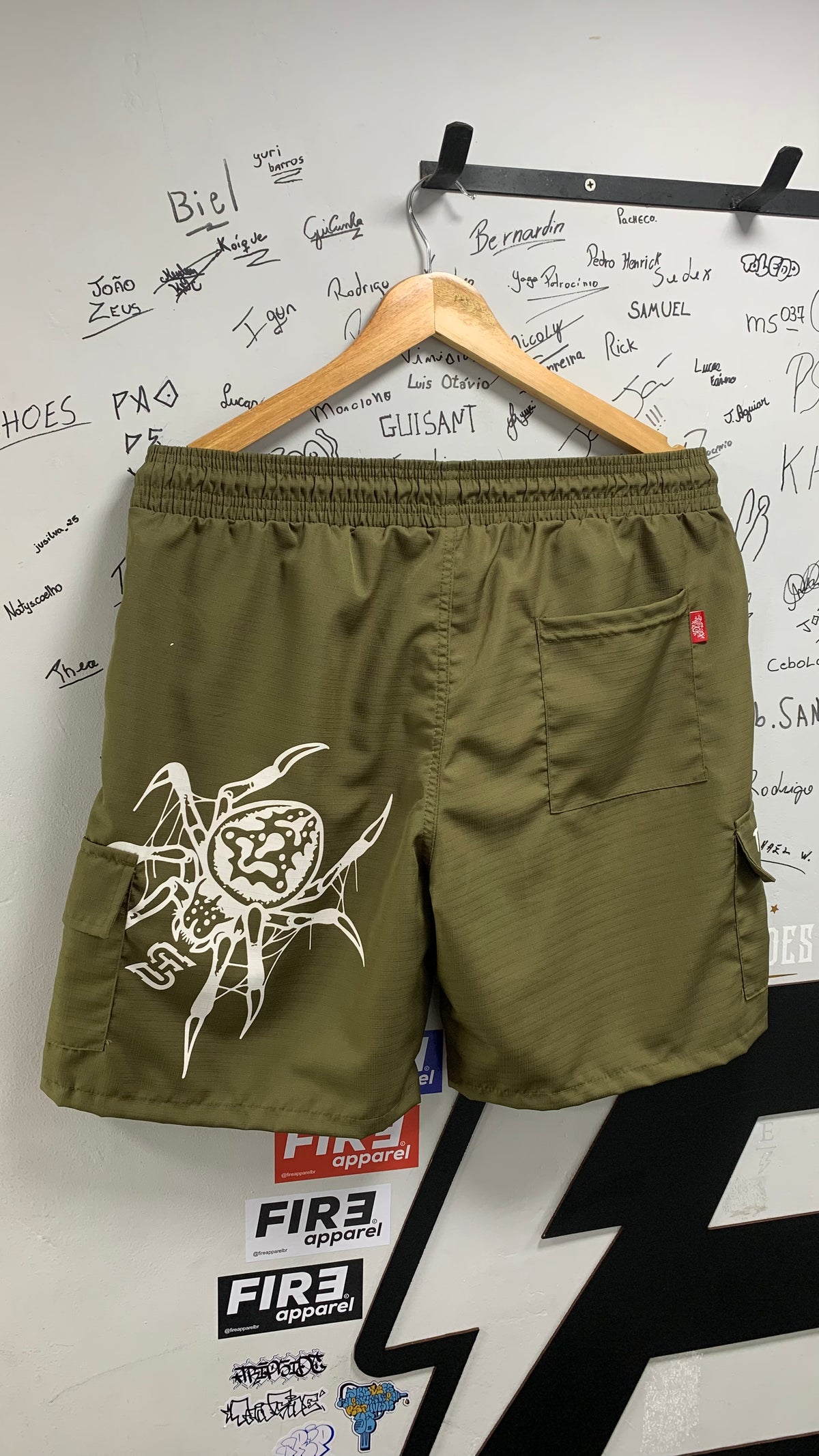 Bermuda Cargo TripSide